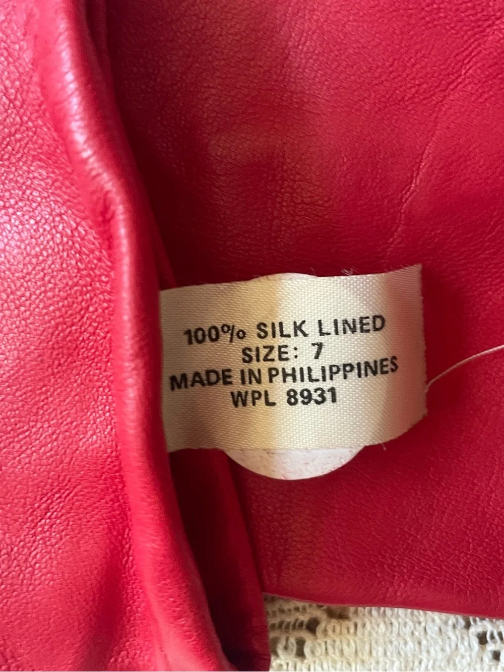 Vintage I.Magnin Women's Classic Red Leather Gloves